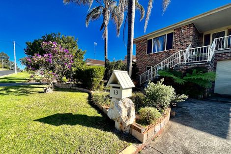 13 Ocean Ave, Surf Beach, NSW 2536