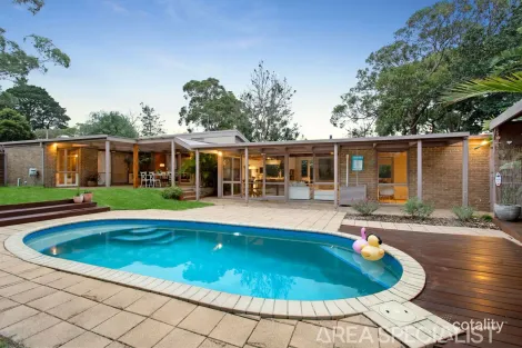 33 Myrtle St, Langwarrin, VIC 3910