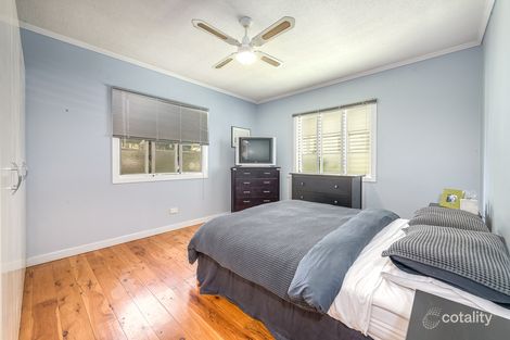 Property photo of 5 Echlin Street Labrador QLD 4215