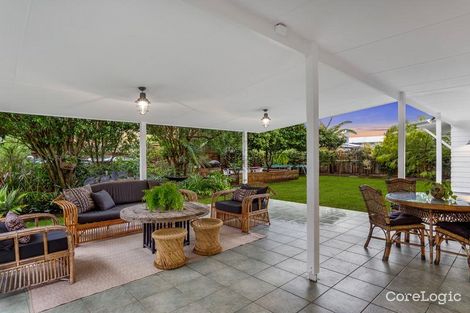 Property photo of 10 Grattan Terrace Wynnum QLD 4178