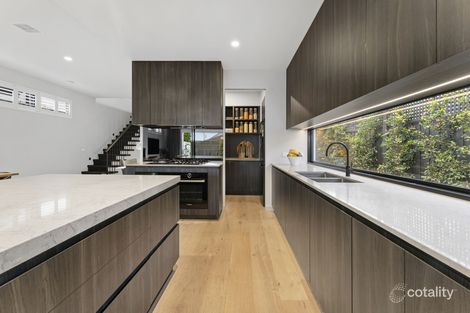 Property photo of 8A Rugby Road Hughesdale VIC 3166