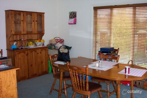 1/3 Clare St, Blackburn, VIC 3130