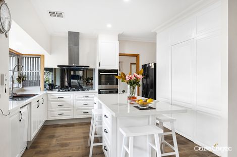 Property photo of 8 Henry Smith Place Croydon Hills VIC 3136