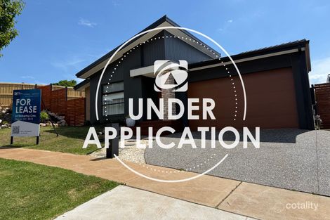Property photo of 33 Timbertop Crescent Drouin VIC 3818