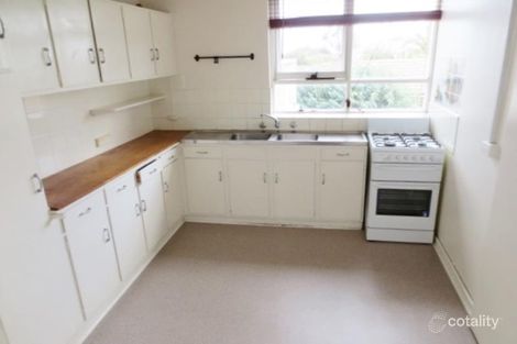 Property photo of 9/7 Waverley Avenue Ivanhoe VIC 3079