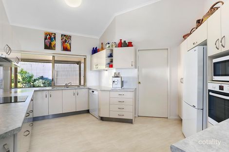Property photo of 16 Rembrandt Street Carina QLD 4152
