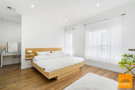 Property photo of 80 Frontier Avenue Aintree VIC 3336