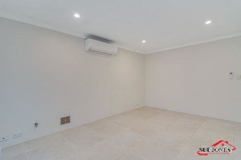 Property photo of 51 Windlass Avenue Ocean Reef WA 6027