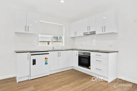 Property photo of 27 Kapooka Avenue Dapto NSW 2530