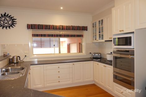 Property photo of 110 Parkside Drive Shepparton VIC 3630
