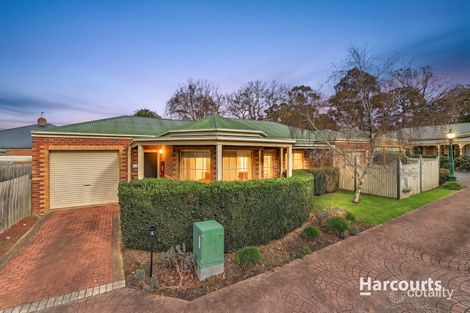 Property photo of 4 Exell Mews Berwick VIC 3806