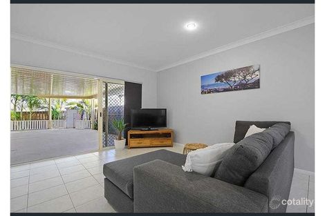 Property photo of 5 Grenada Court Varsity Lakes QLD 4227
