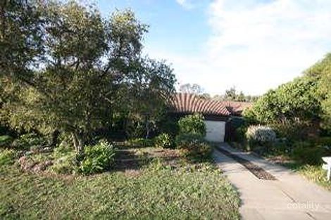 1 Kenihans Rd, Happy Valley, SA 5159
