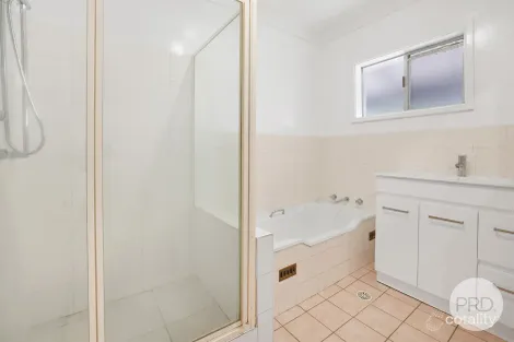 Property photo of 34 Kurrawan Street South Tamworth NSW 2340