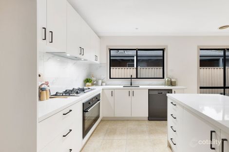 Property photo of 26 Liverpool Circuit Craigieburn VIC 3064