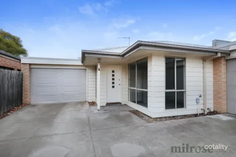 Property photo of 41A Stenhouse Avenue Brooklyn VIC 3012