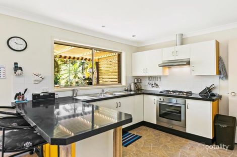 Property photo of 6 Yalumba Close Eleebana NSW 2282
