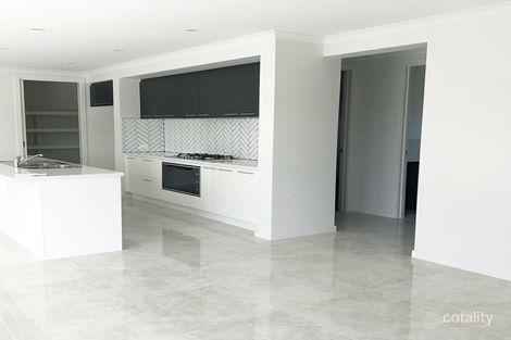 Property photo of 9 Mako Drive San Remo VIC 3925