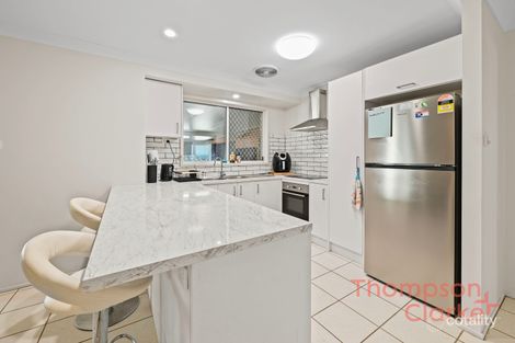 Property photo of 10 Lauren Close Rutherford NSW 2320