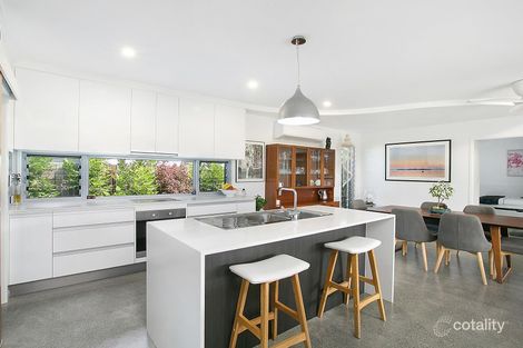 Property photo of 18 Surfrider Place Mudjimba QLD 4564