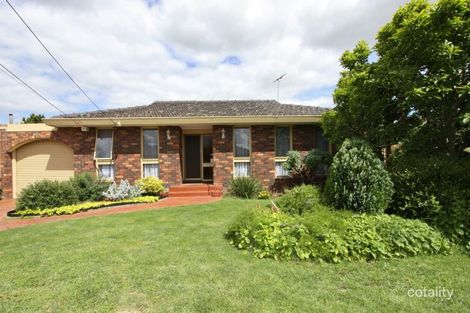 4 Vaina St, Werribee, VIC 3030