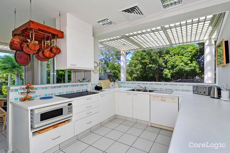 Property photo of 5904 Muirfield Place Hope Island QLD 4212