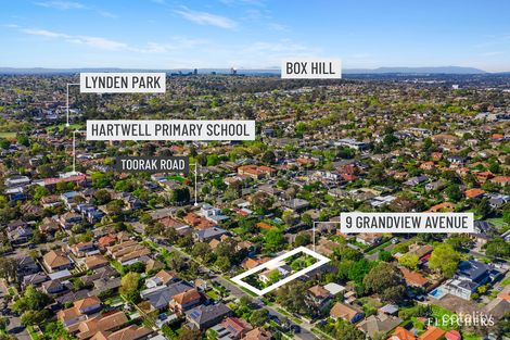 Property photo of 9 Grandview Avenue Glen Iris VIC 3146