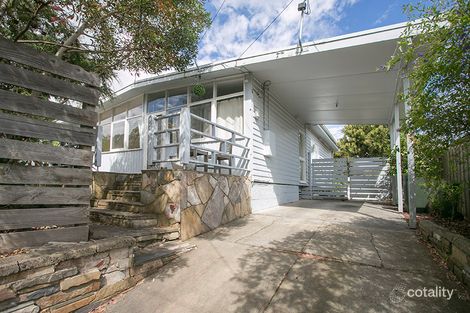 Property photo of 17 Coprosma Avenue Frankston VIC 3199
