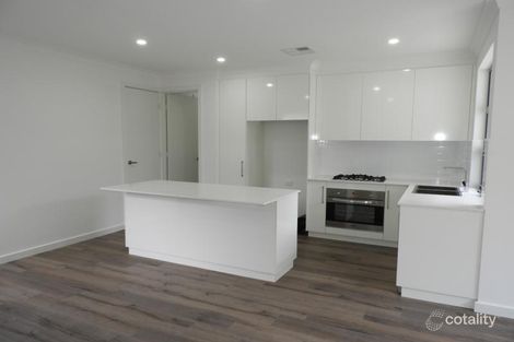 Property photo of 11 Andrew Avenue Campbelltown SA 5074