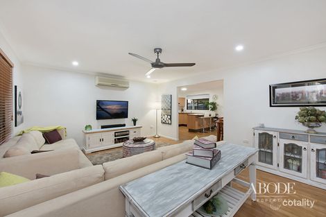 Property photo of 9 Regency Street Kippa-Ring QLD 4021