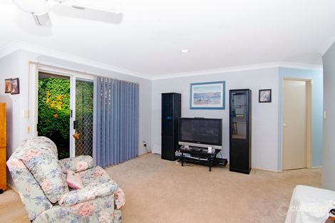 Property photo of 2/5 Chestnut Drive Banora Point NSW 2486