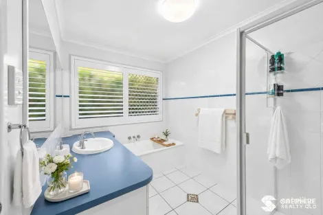 Property photo of 25 Cocas Drive Avoca QLD 4670