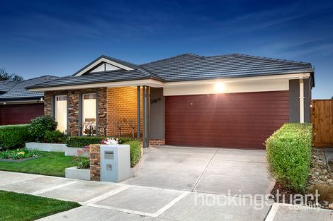 Property photo of 23 Martaban Crescent Point Cook VIC 3030