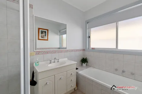 Property photo of 12 Sturt Street Cobram VIC 3644