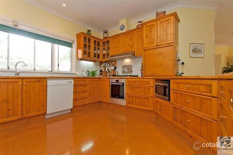 Property photo of 15 Argyle Way West Wodonga VIC 3690