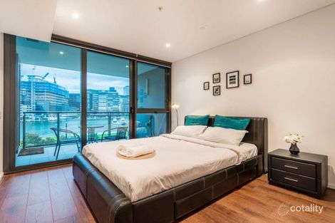 Property photo of 405/1 Point Park Crescent Docklands VIC 3008