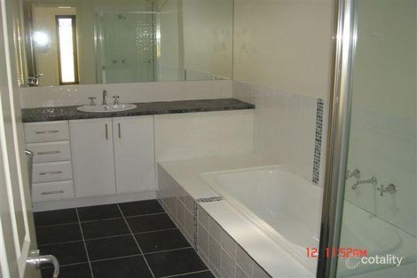 Property photo of 2/17 Premier Avenue Mitcham VIC 3132