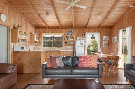 Property photo of 3 Beachcomber Avenue Smiths Beach VIC 3922