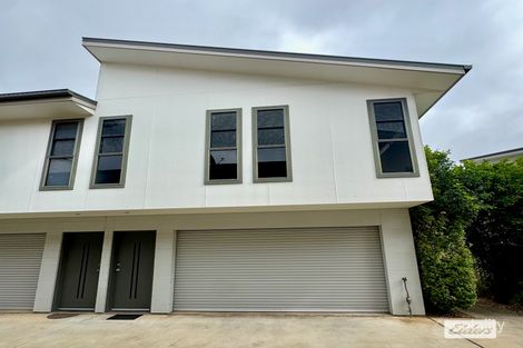 11/9 Cypress Dr, Emerald, QLD 4720