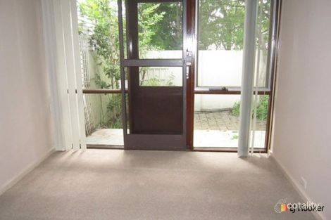 Property photo of 76 Grayson Street Hackett ACT 2602