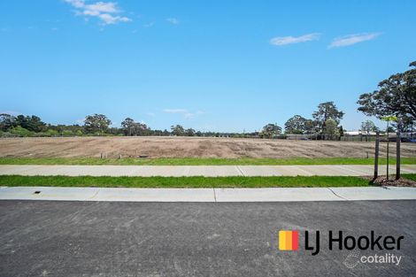 25 Bell St, Thirlmere, NSW 2572
