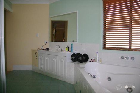 Property photo of 17 Riverside Terrace Windaroo QLD 4207