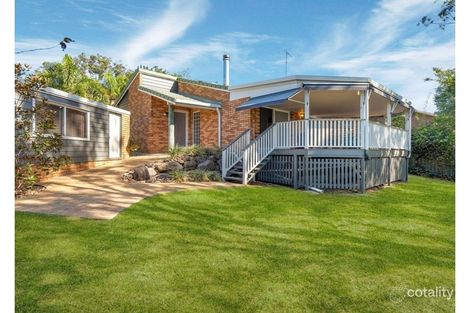 17 Manning Ct, Mount Warren Park, QLD 4207