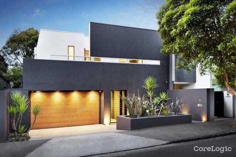 Property photo of 51 Fairbairn Road Toorak VIC 3142