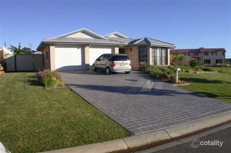 6 Mead Way, Watanobbi, NSW 2259