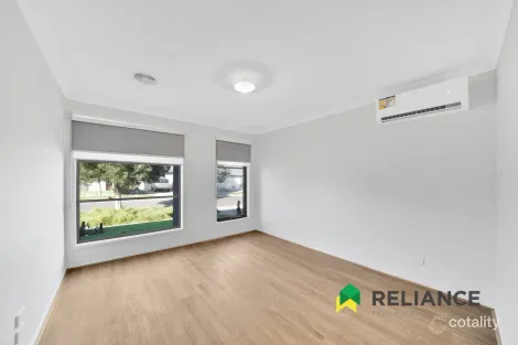 23 Chancellor Ave, Werribee, VIC 3030