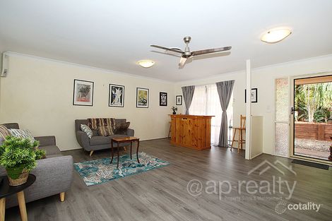 Property photo of 7 Honeysuckle Place Forest Lake QLD 4078