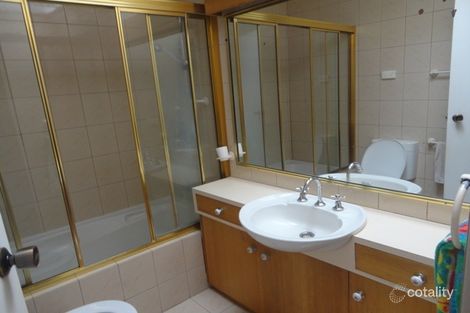 Property photo of 19 Waranga Avenue Mount Austin NSW 2650
