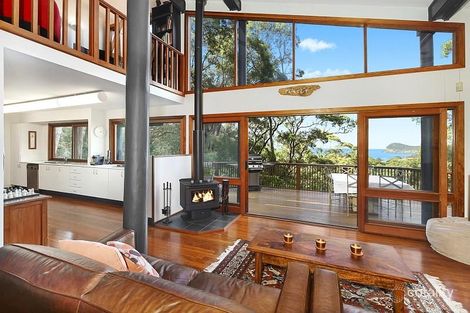 64 Beryl Bvd, Pearl Beach, NSW 2256