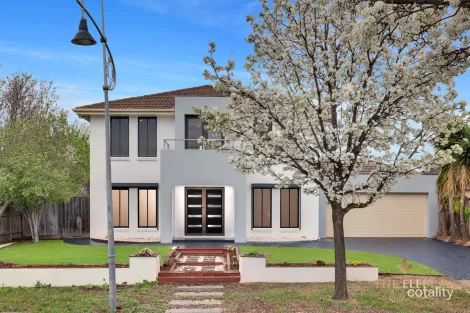Property photo of 1 Tranquil Place Tarneit VIC 3029